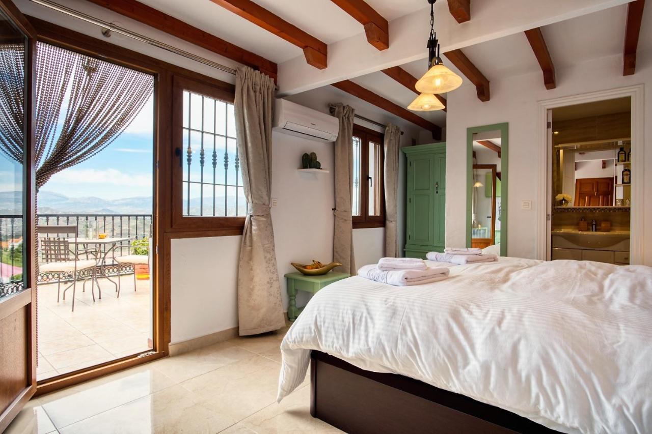 Casa Las Torres B&B Иснате Экстерьер фото